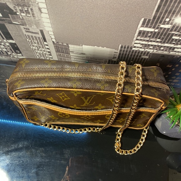 Authentic Louis Vuitton Monogram Compiegne Bag - Picture 4 of 17